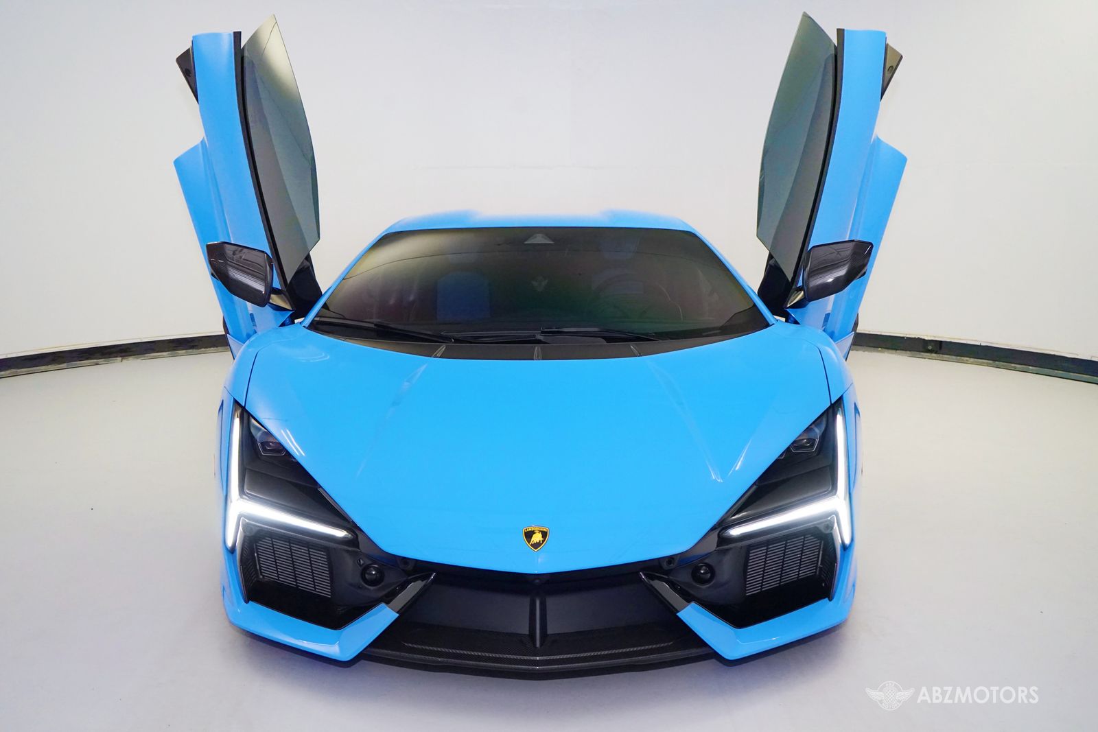 2025 Lamborghini Revuelto Base AWD