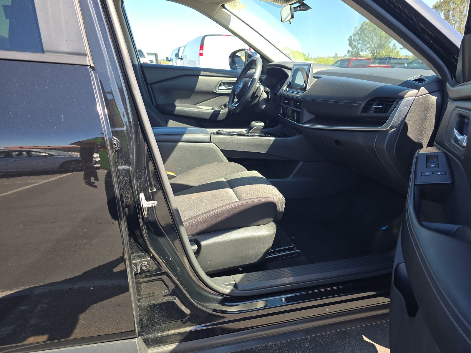 2024 Nissan Rogue SV AWD