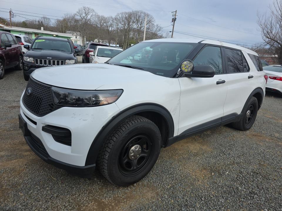 FORD POLICE INTERCEPTOR UTILITY - 1