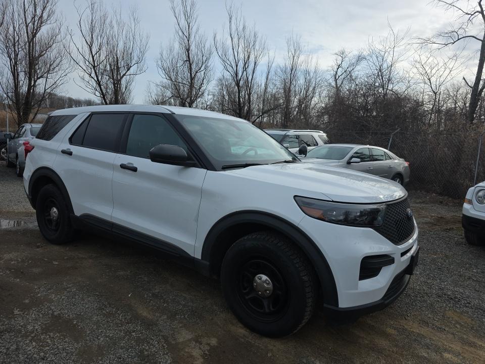FORD POLICE INTERCEPTOR UTILITY - 4