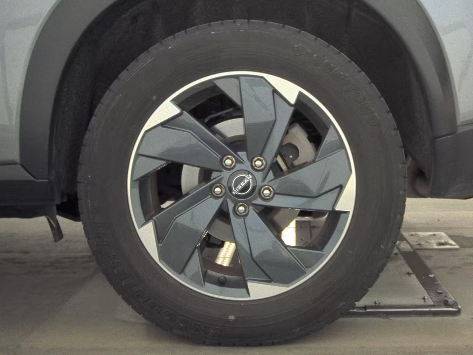 2024 Nissan Rogue SV FWD