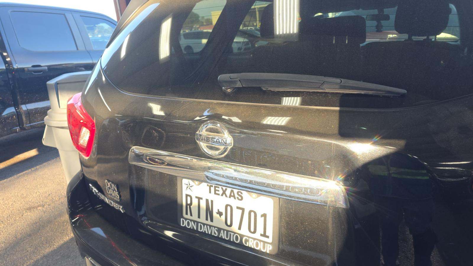 2020 Nissan Pathfinder S FWD