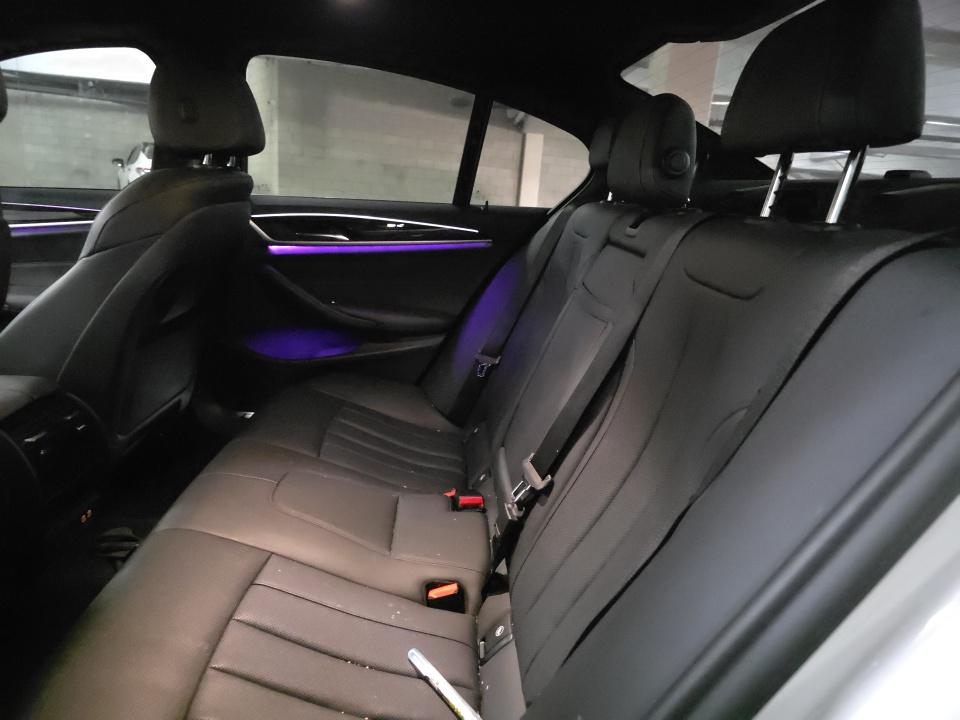2021 BMW 5 Series 530i RWD