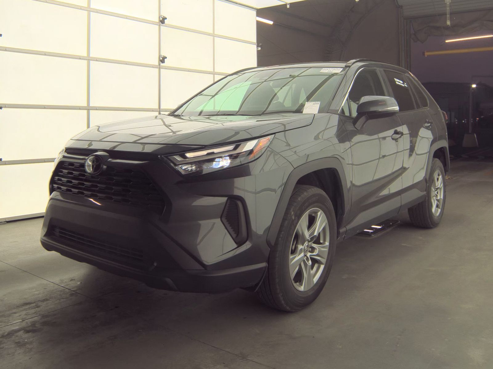 2024 Toyota RAV4 XLE AWD