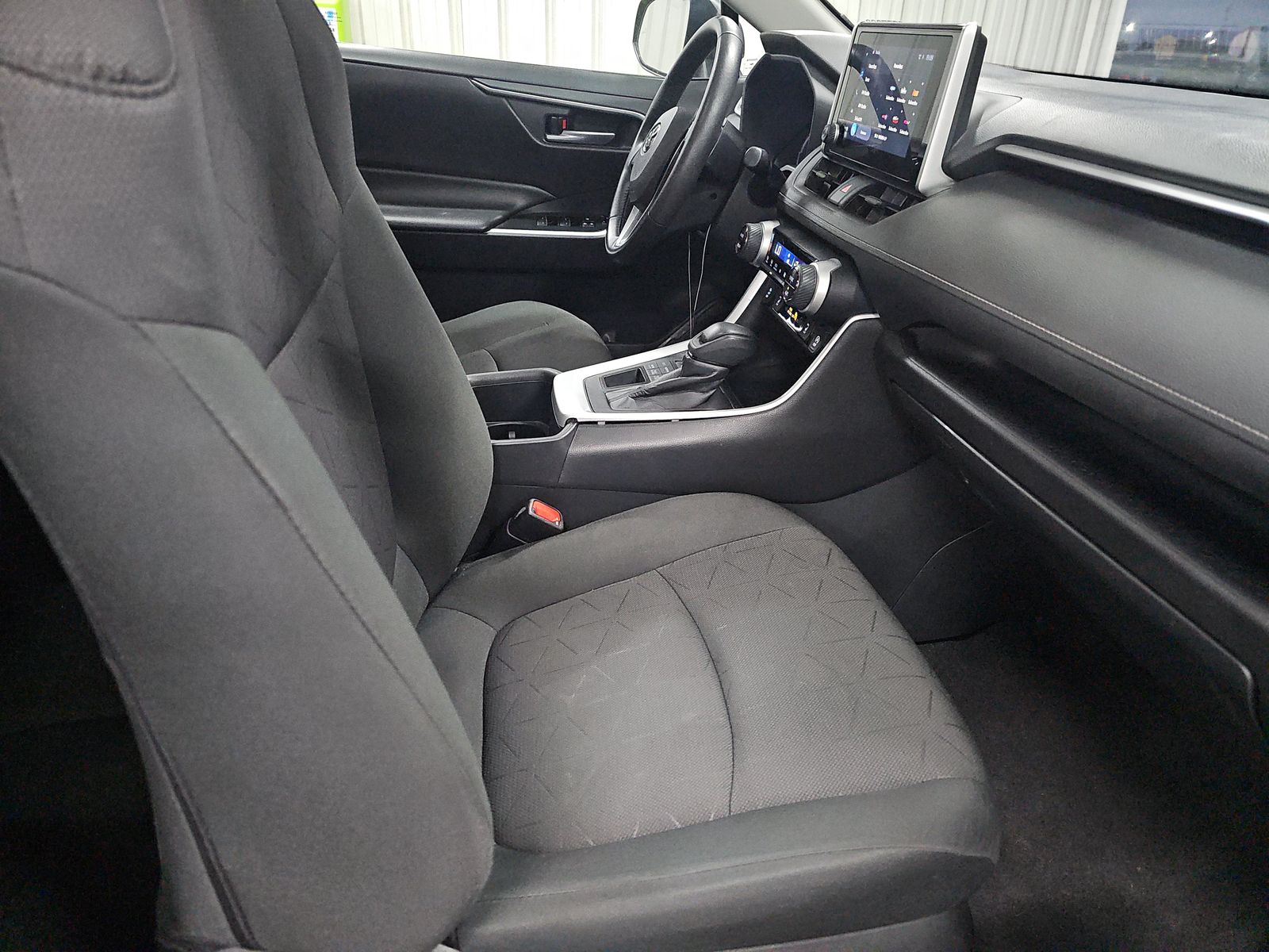 2024 Toyota RAV4 XLE AWD