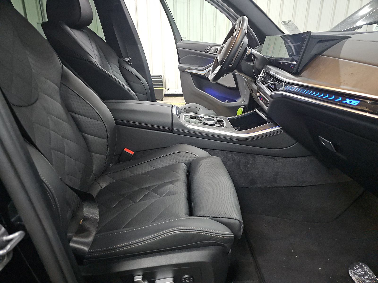 2026 BMW X5 sDrive40i RWD