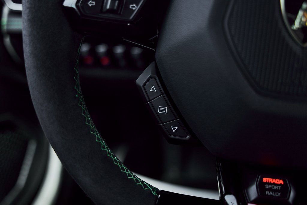 2024 Lamborghini Huracan Sterrato AWD