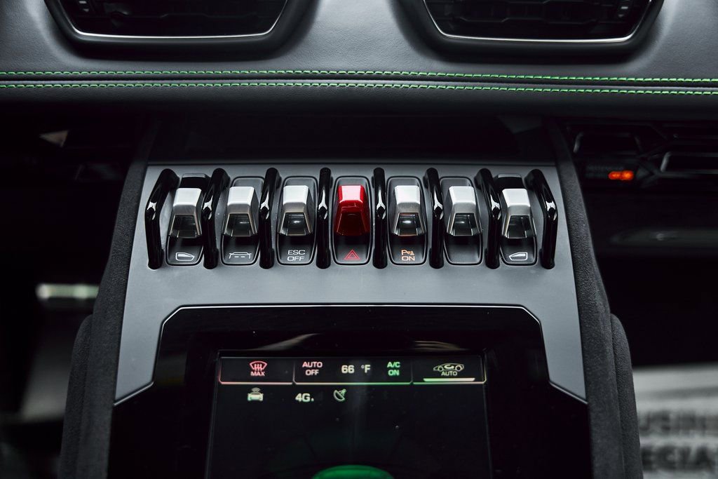 2024 Lamborghini Huracan Sterrato AWD