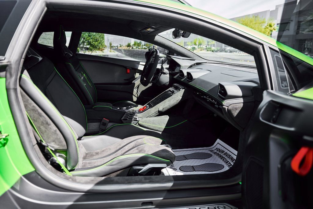 2024 Lamborghini Huracan Sterrato AWD