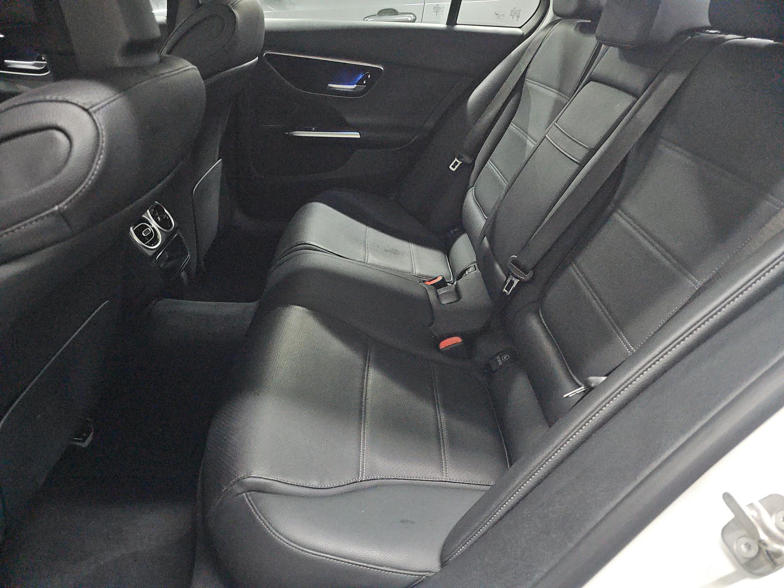 2025 Mercedes-Benz C-Class C 300 RWD