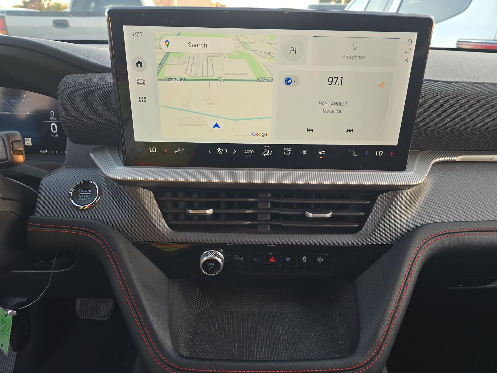 2025 Ford Explorer ST-Line AWD