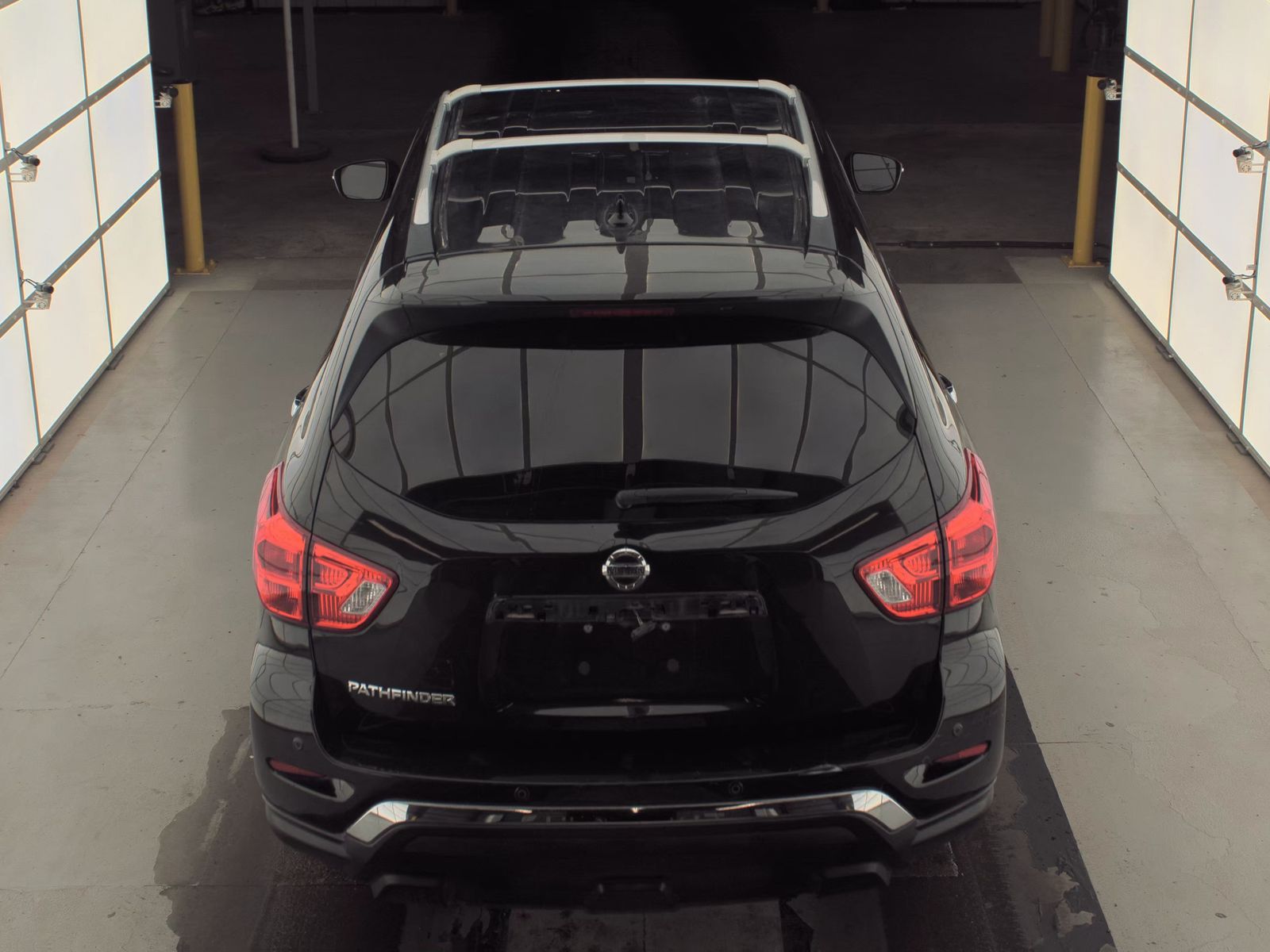2020 Nissan Pathfinder S FWD