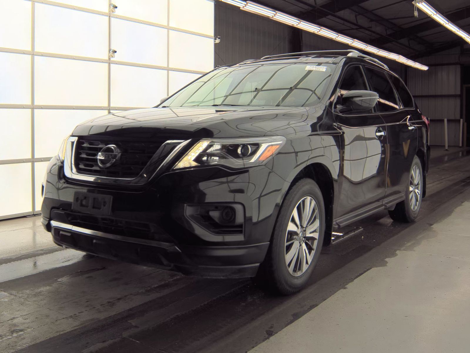 2020 Nissan Pathfinder S FWD