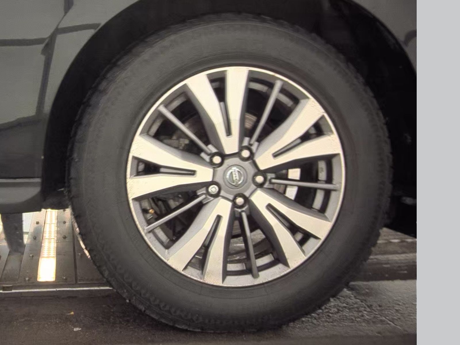 2020 Nissan Pathfinder S FWD