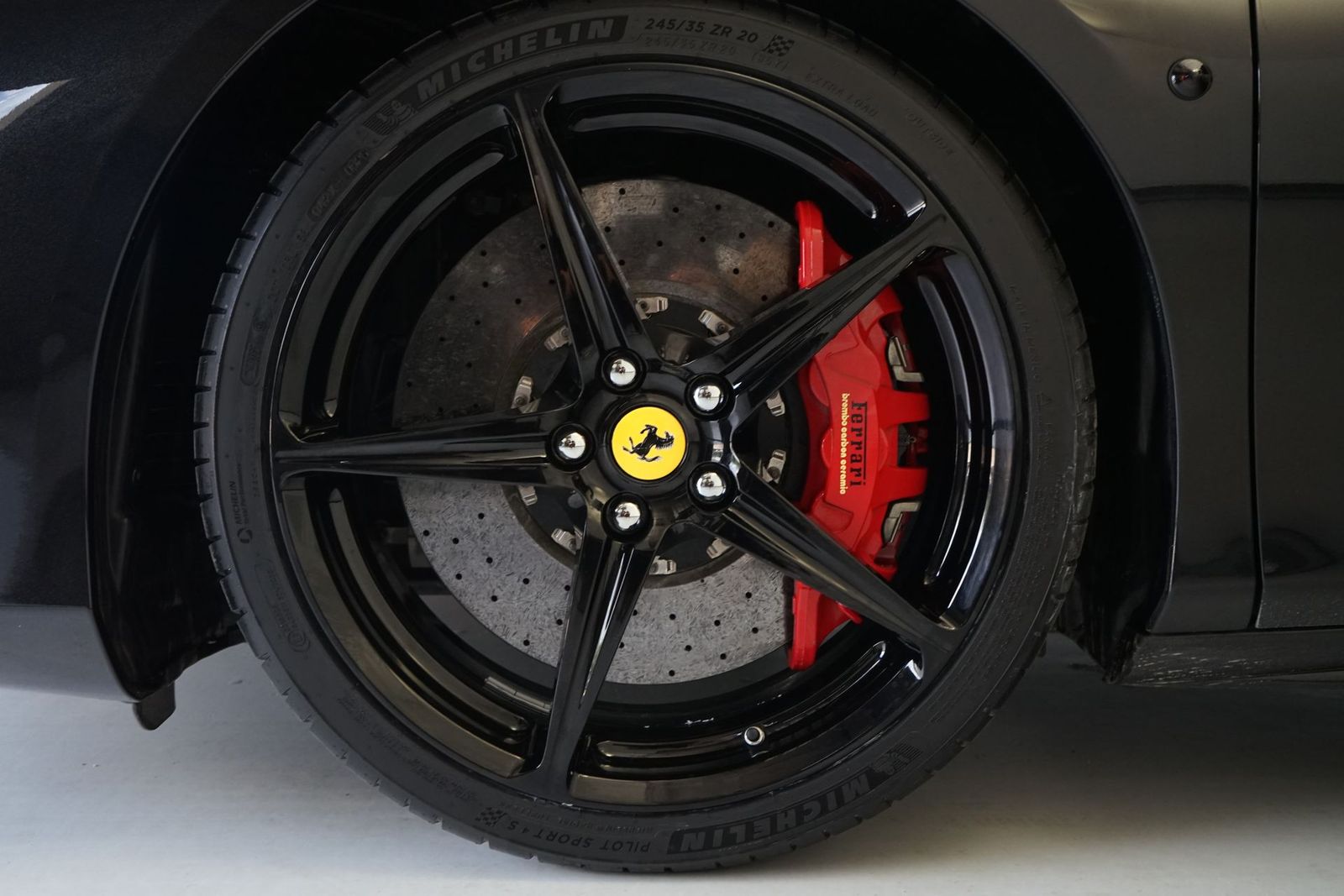 2017 Ferrari 488 GTB RWD