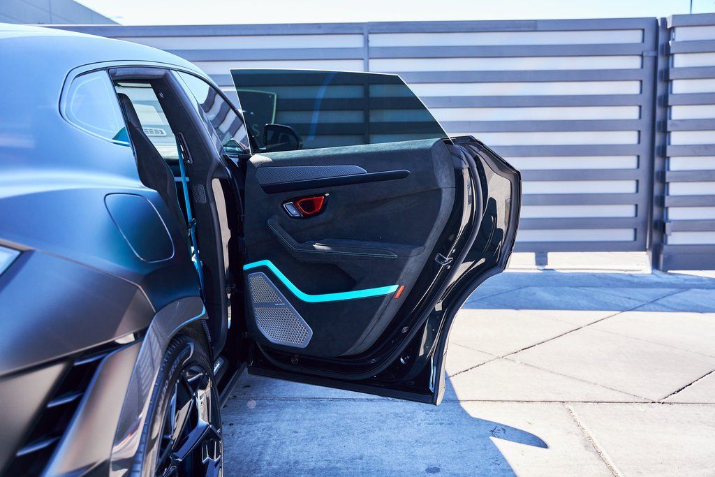 2024 Lamborghini Urus Performante AWD