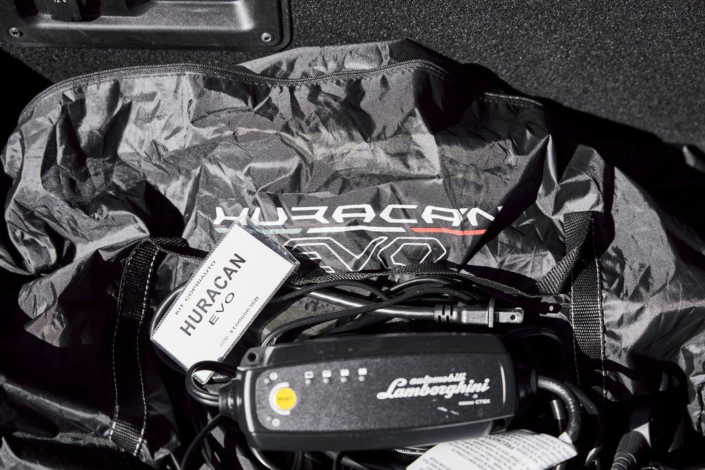 2024 Lamborghini Huracan EVO AWD