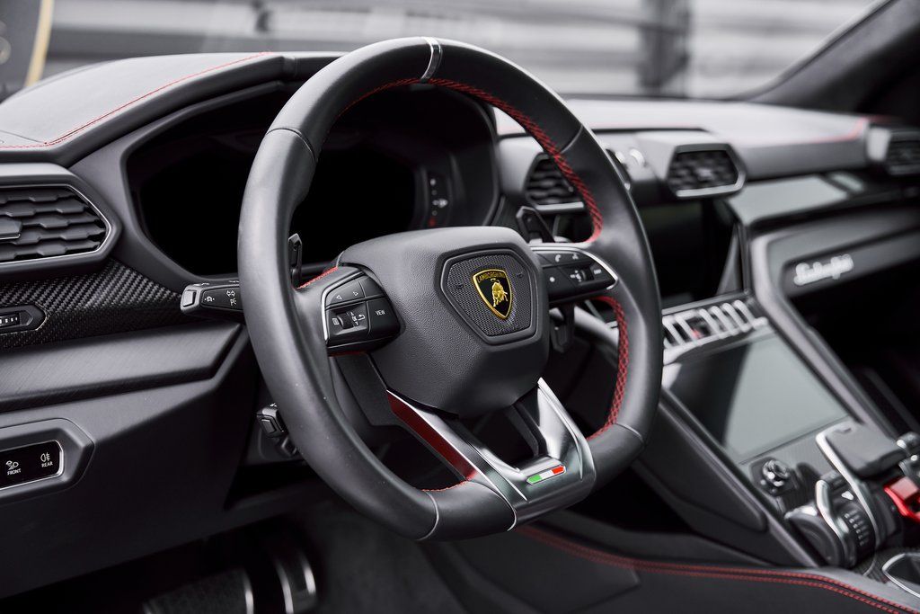 2021 Lamborghini Urus Base AWD