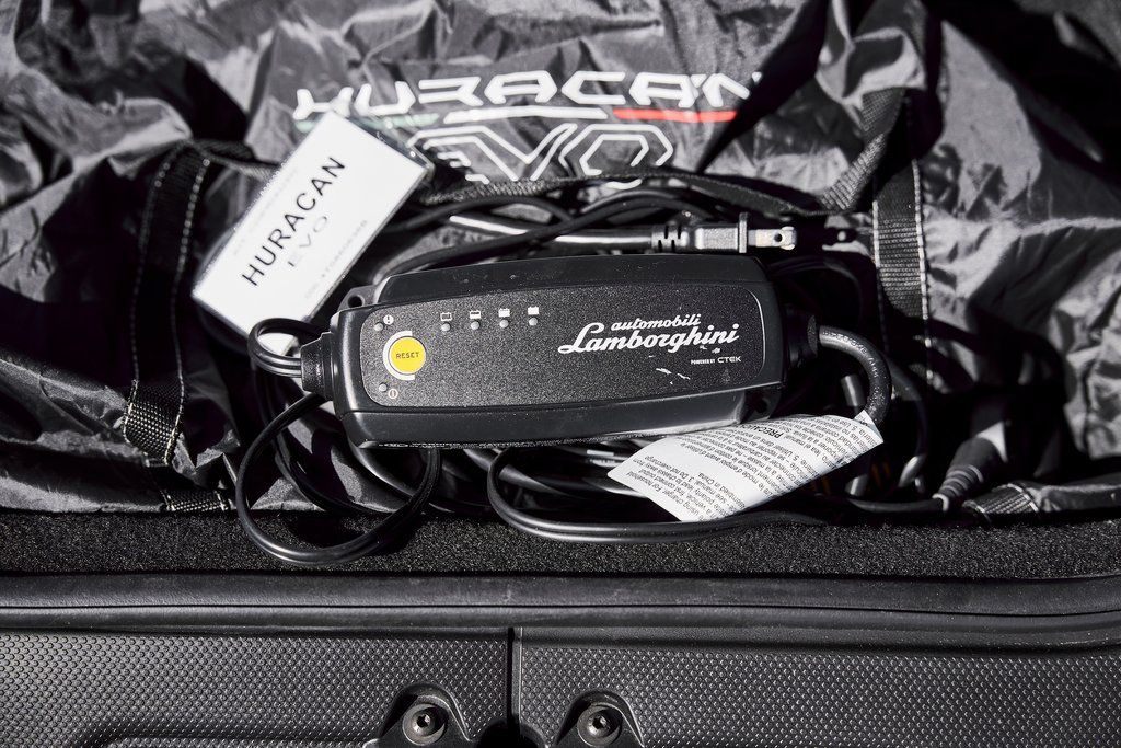 2024 Lamborghini Huracan EVO AWD