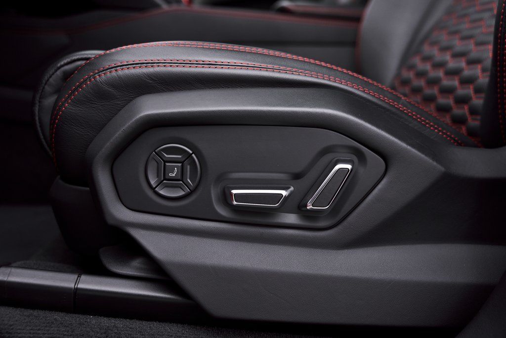 2021 Lamborghini Urus Base AWD