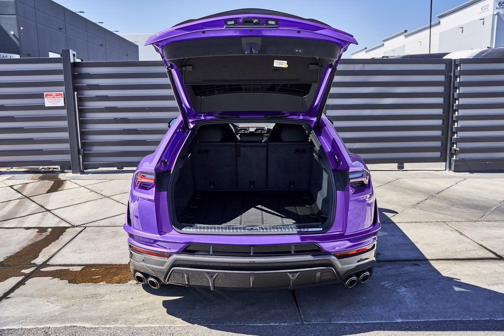 2024 Lamborghini Urus Performante AWD