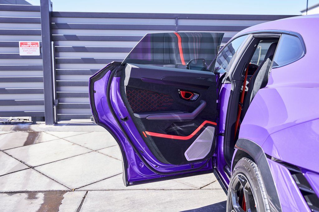 2024 Lamborghini Urus Performante AWD