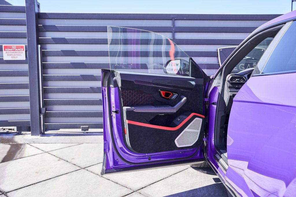 2024 Lamborghini Urus Performante AWD