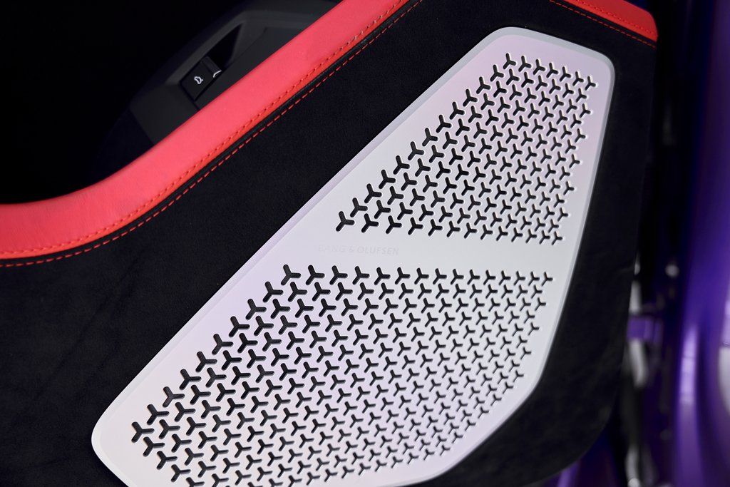 2024 Lamborghini Urus Performante AWD