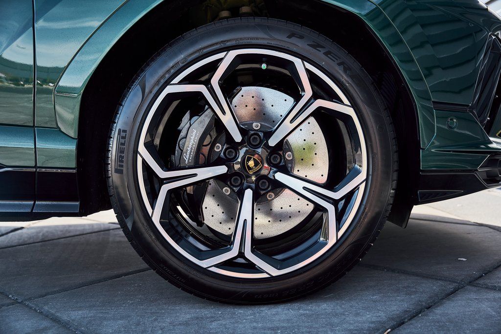 2023 Lamborghini Urus S AWD