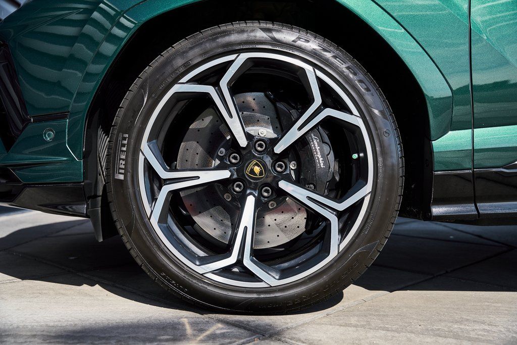 2023 Lamborghini Urus S AWD