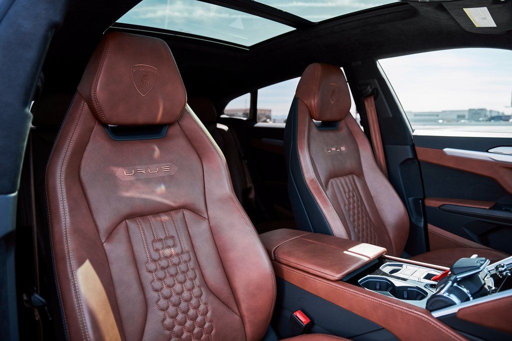 2023 Lamborghini Urus S AWD