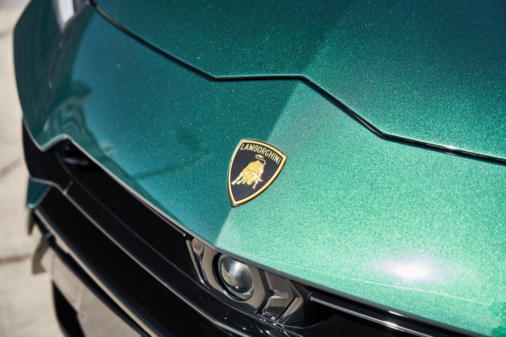 2023 Lamborghini Urus S AWD