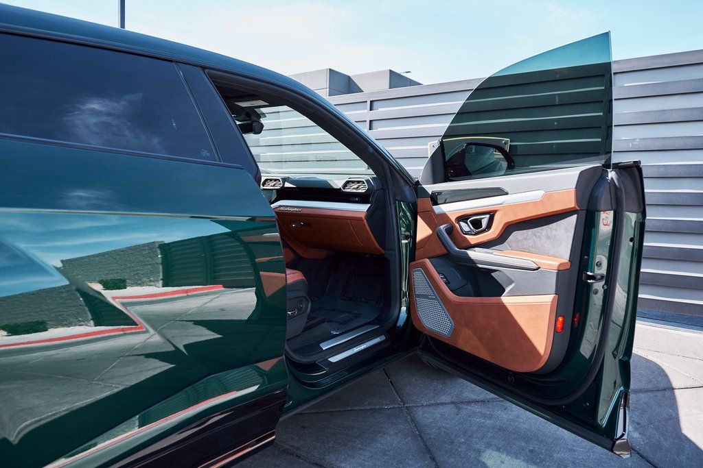 2023 Lamborghini Urus S AWD