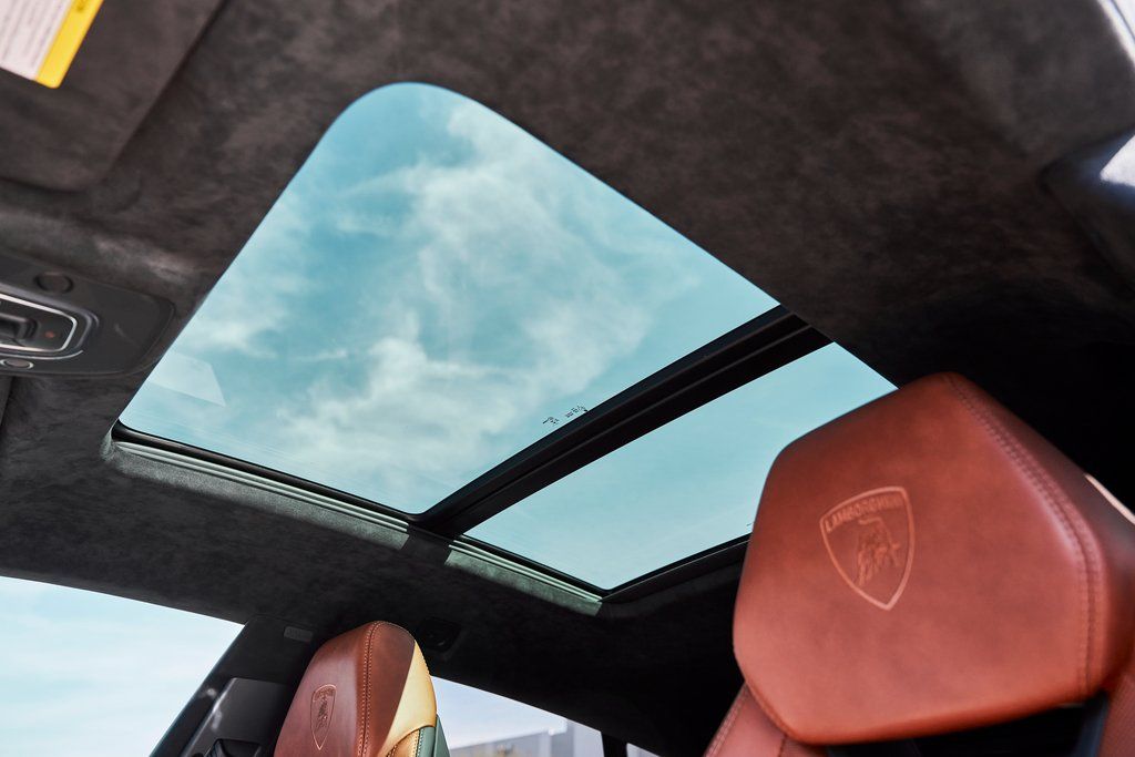 2023 Lamborghini Urus S AWD