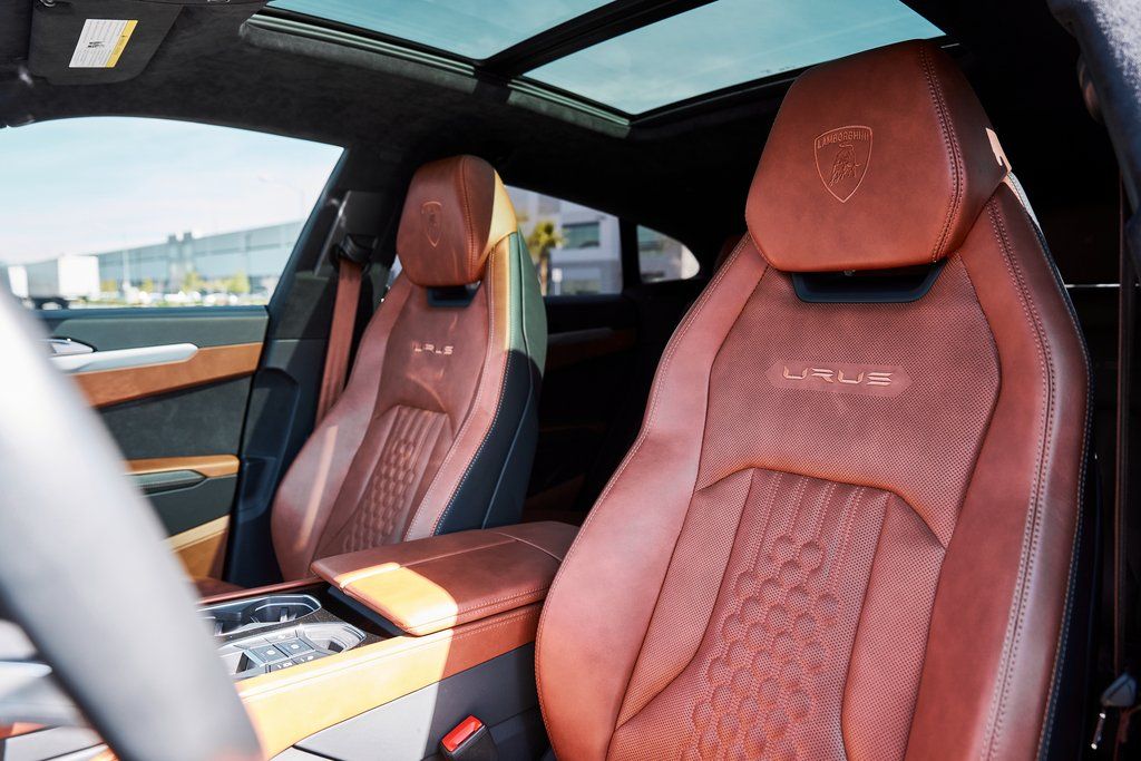 2023 Lamborghini Urus S AWD