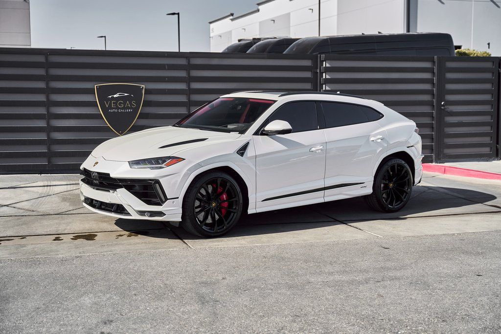 2024 Lamborghini Urus S AWD