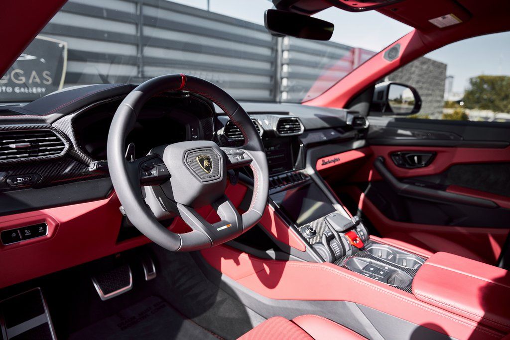 2024 Lamborghini Urus S AWD