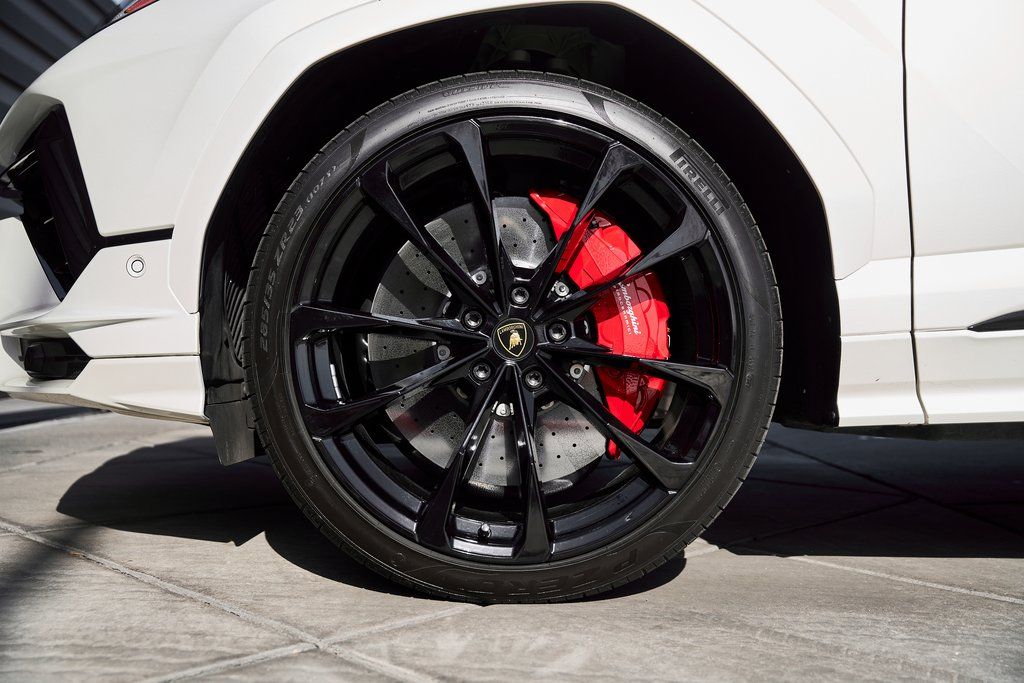 2024 Lamborghini Urus S AWD