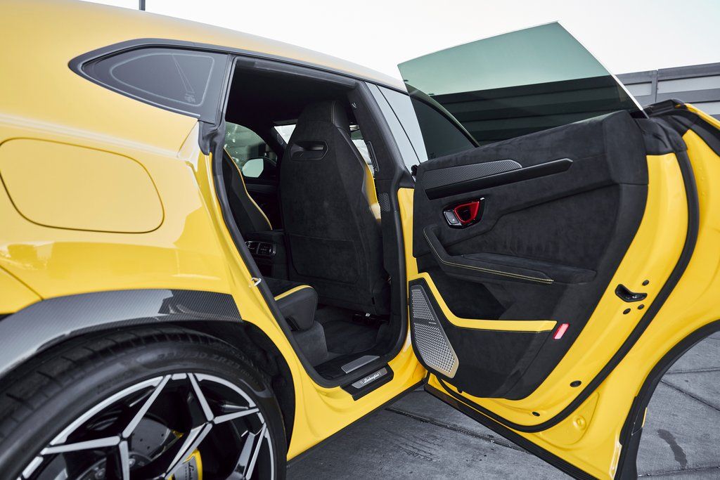 2024 Lamborghini Urus Performante AWD