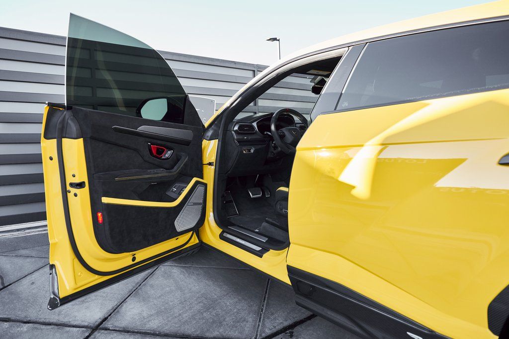 2024 Lamborghini Urus Performante AWD