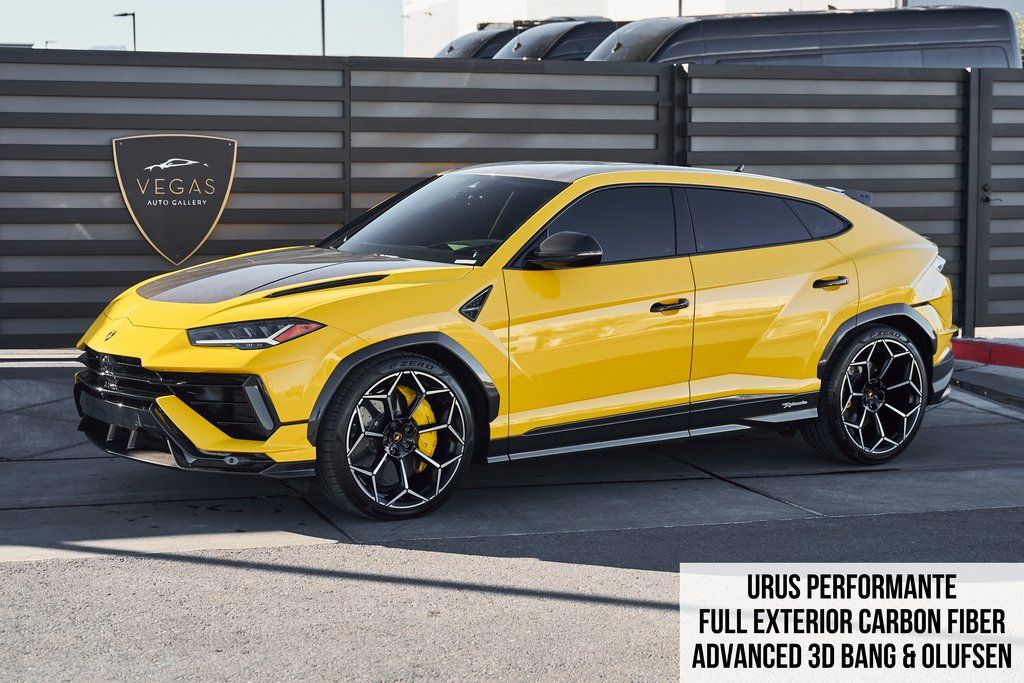 2024 Lamborghini Urus Performante AWD