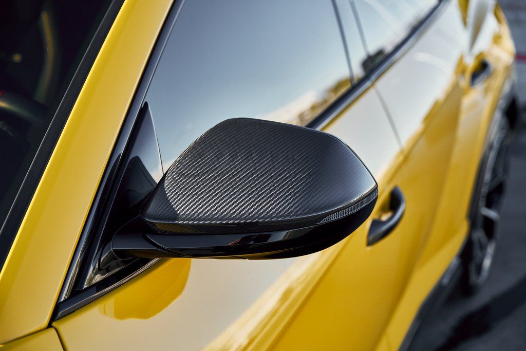 2024 Lamborghini Urus Performante AWD