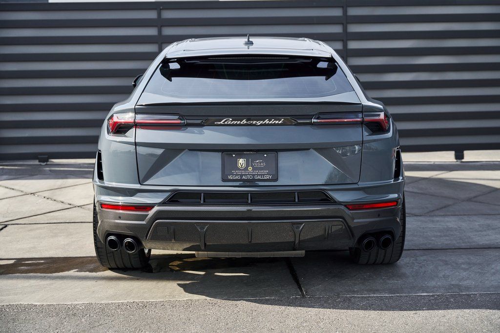 2024 Lamborghini Urus Performante AWD