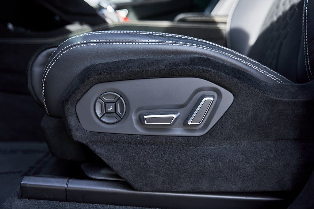 2024 Lamborghini Urus Performante AWD