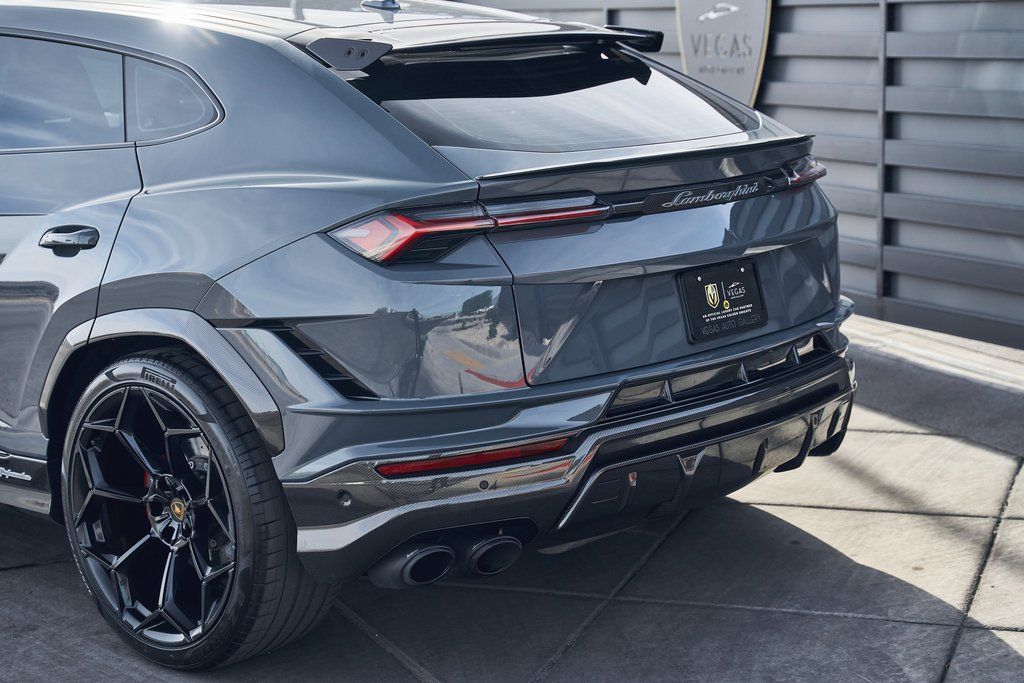 2024 Lamborghini Urus Performante AWD