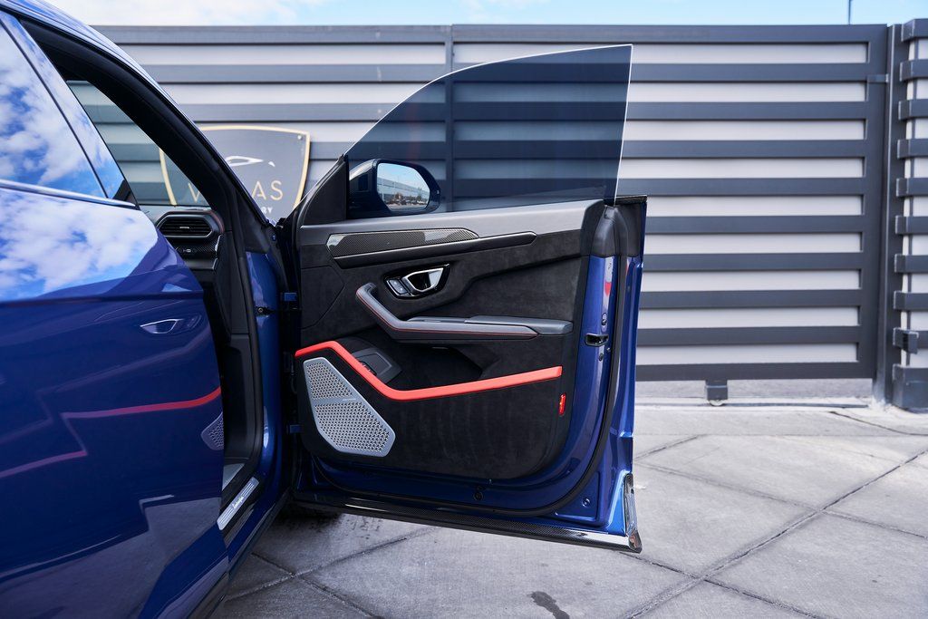 2024 Lamborghini Urus Performante AWD