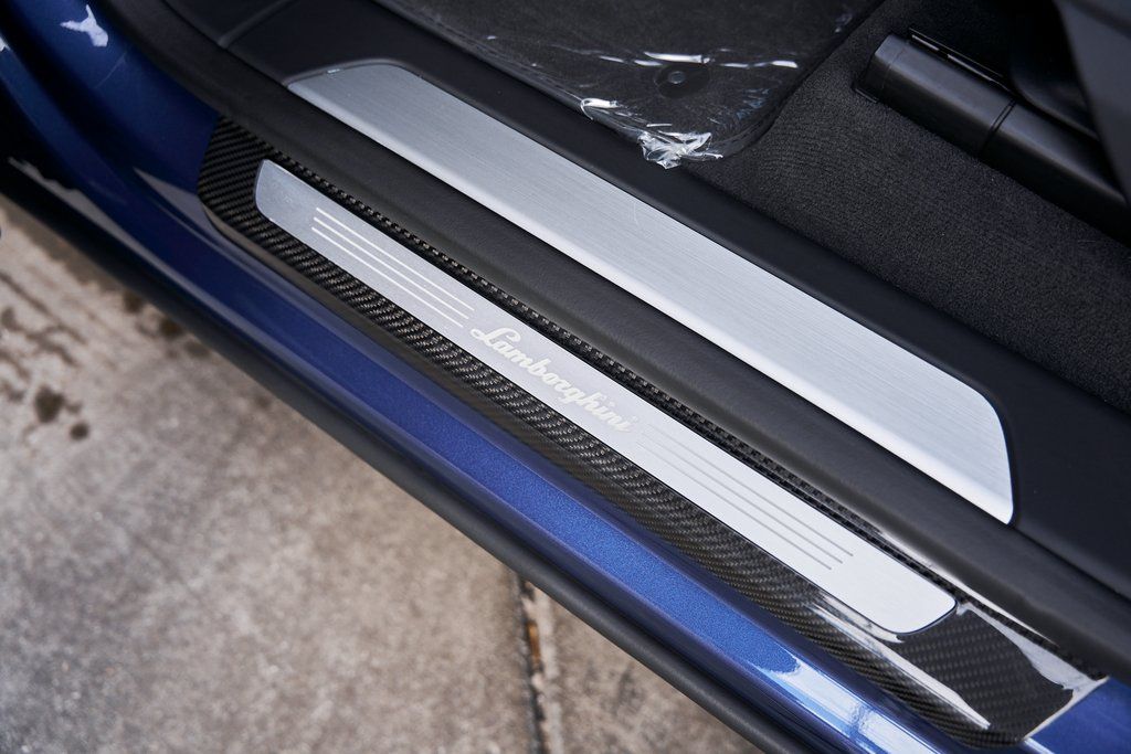 2024 Lamborghini Urus Performante AWD