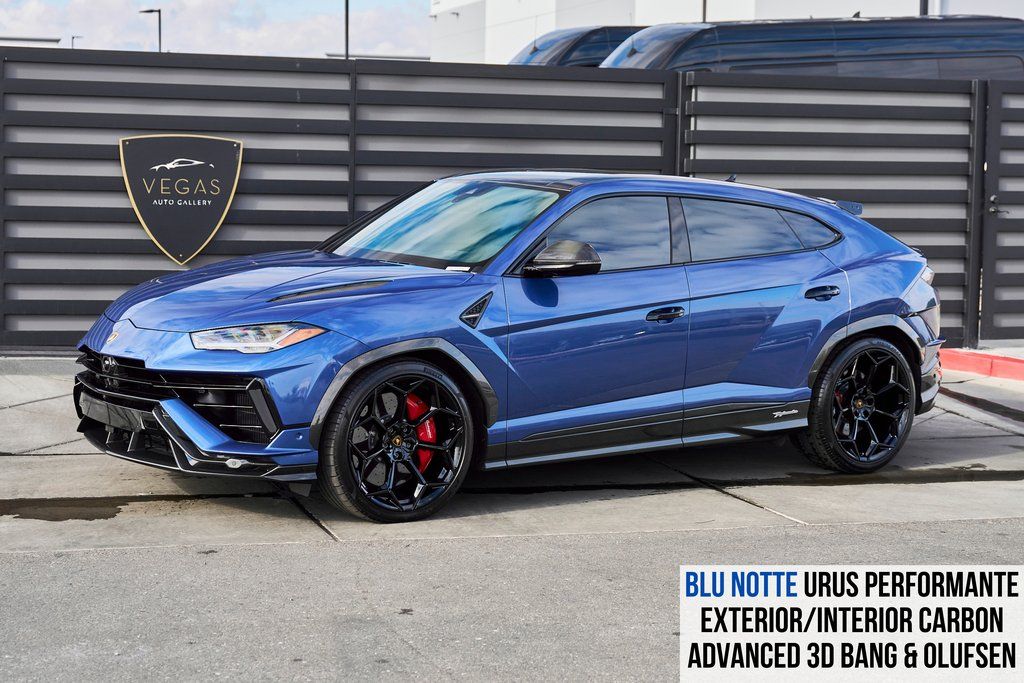 2024 Lamborghini Urus Performante AWD
