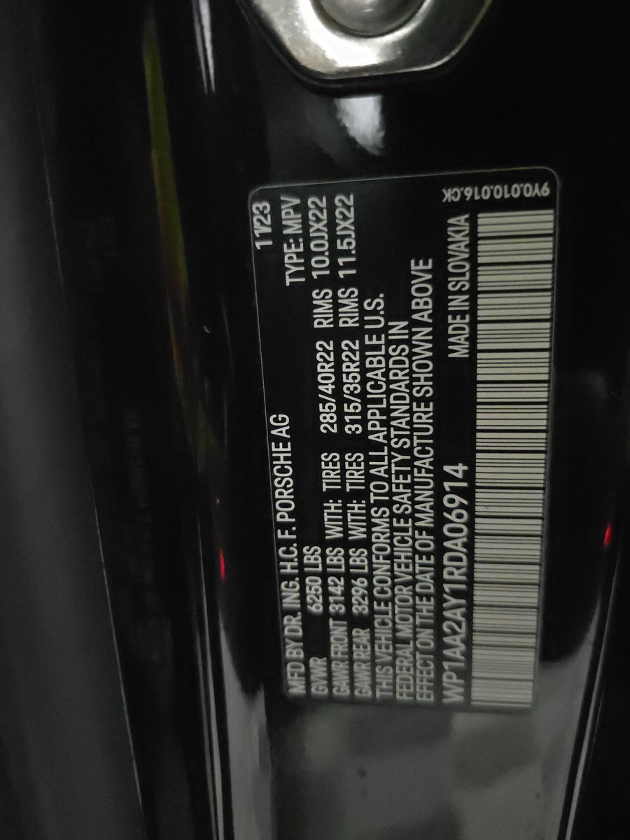 2024 Porsche Cayenne Base AWD