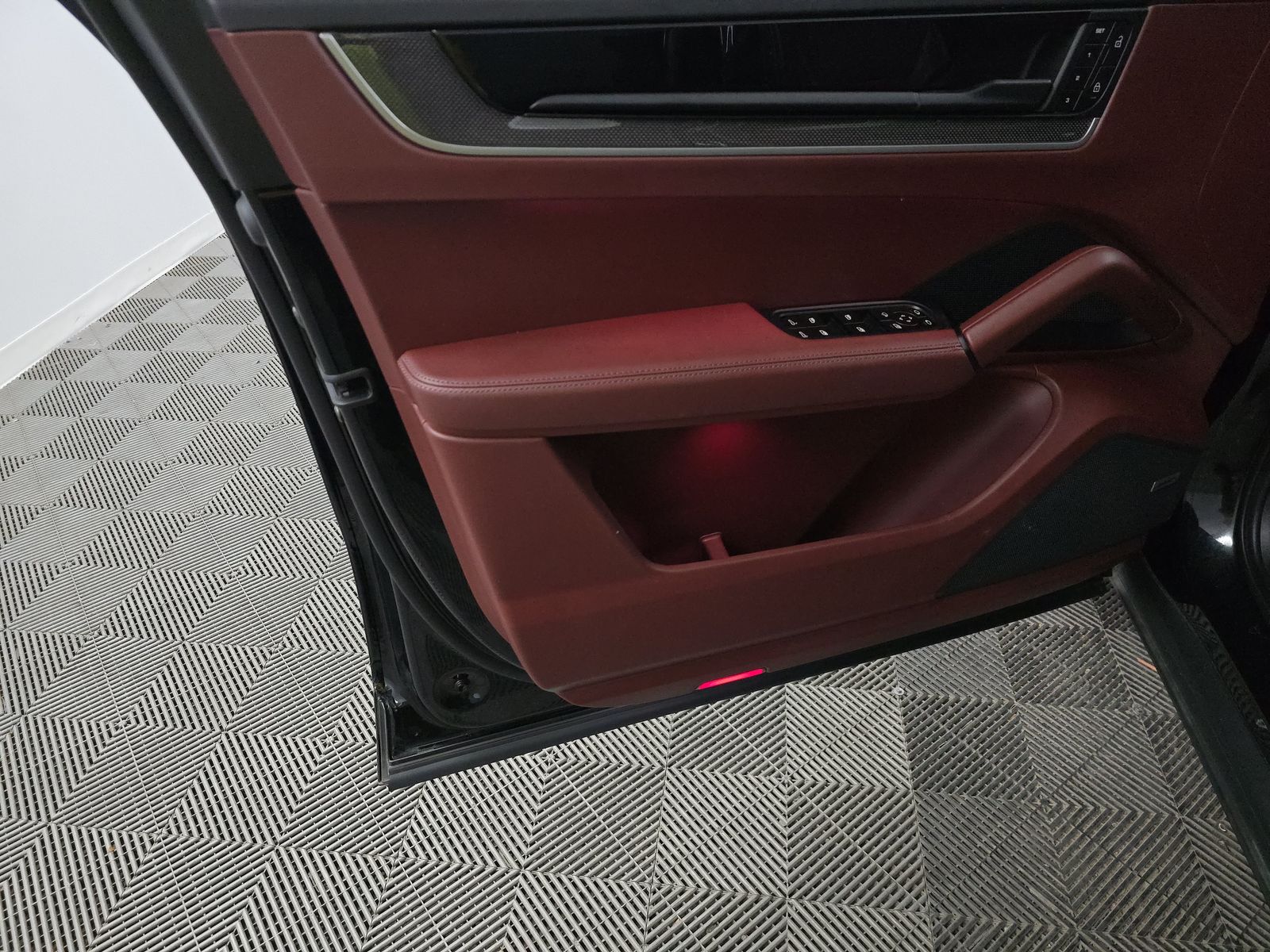 2024 Porsche Cayenne Base AWD